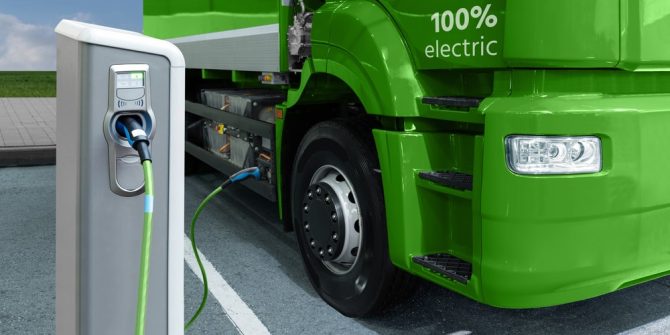 100% electric semi truck